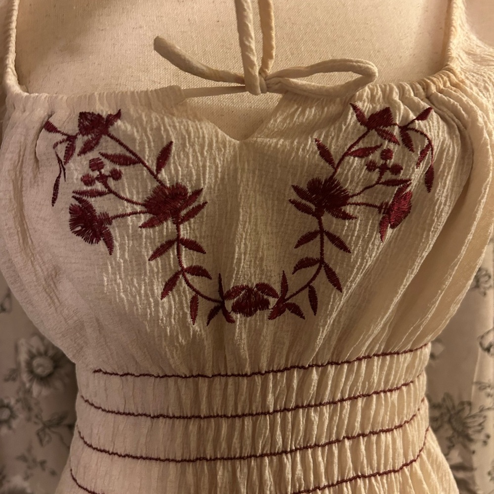 Tailor Vintage Cream Dress With Purple Floral Design View 2